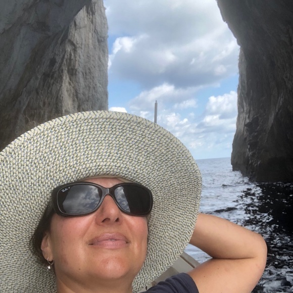 Meet your Posher, Wendi - Picture 7 of 9